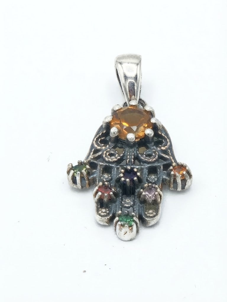 Anhänger "Hand der Fatima" aus Sterlingsilber mit mehreren Edelsteinen