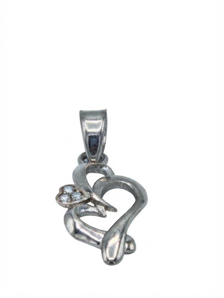 Anhänger mit ineinander verschlungenen Herzen aus Sterlingsilber